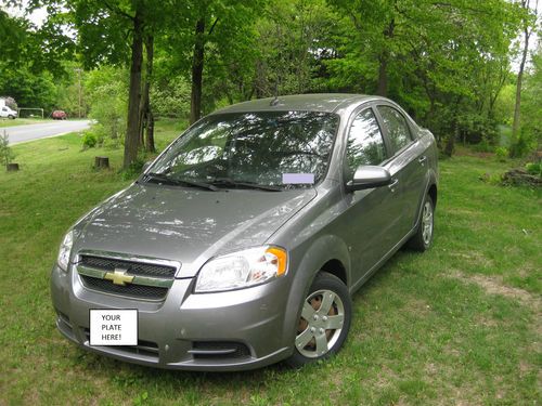 2009 chevrolet aveo ls sedan 4-door 1.6l