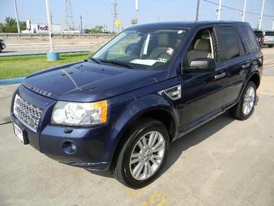 NO RESERVE 2010 LAND ROVER LR2 AWD HSE 1-OWNER REAR ENTERTAINMENT, image 2