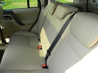 NO RESERVE 2010 LAND ROVER LR2 AWD HSE 1-OWNER REAR ENTERTAINMENT, image 17