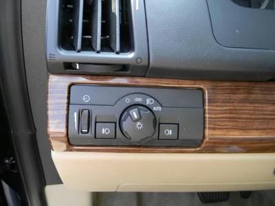 NO RESERVE 2010 LAND ROVER LR2 AWD HSE 1-OWNER REAR ENTERTAINMENT, image 24