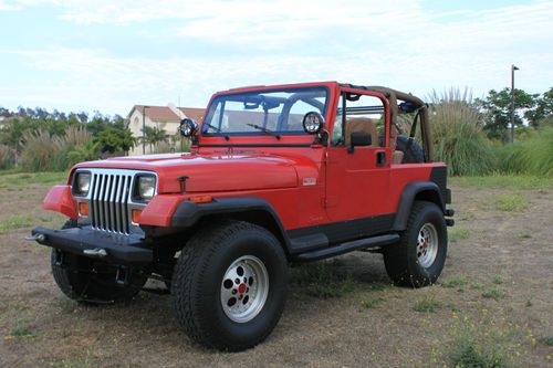 1994 jeep wrangler s sport utility 2-door 2.5l, hardtop, hard doors, lifted!