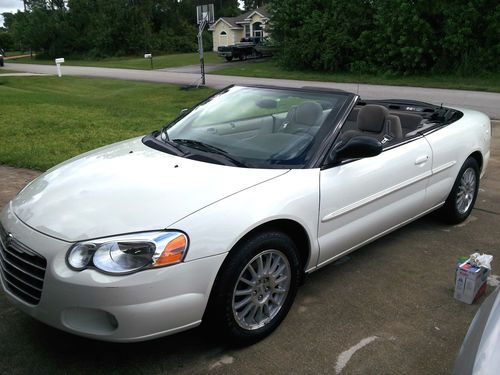 **2006 chrysler sebring touring convertible under 37k miles**