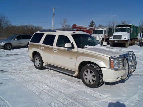 Cadillac escalade 2005 suv truck