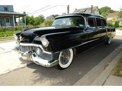 1954 cadillac fleetwood series 75   8 passenger sedan