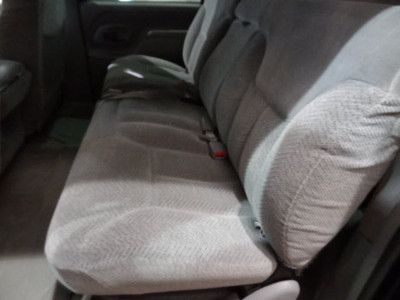 K1500 LS 5.7L CD Dual Air Bags Keyless Entry System Rear Air Conditioning, image 16