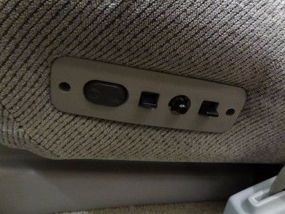 K1500 LS 5.7L CD Dual Air Bags Keyless Entry System Rear Air Conditioning, image 21