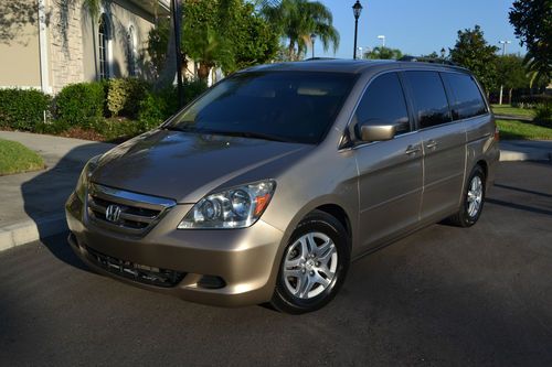 2005 honda odyssey ex-l w/res &amp; navi great condition