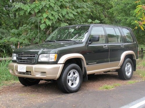 2000 isuzu trooper s 4x4 5 speed ... 69,053 original miles