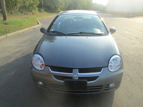 2005 dodge neon sxt sedan 4-door 2.0l