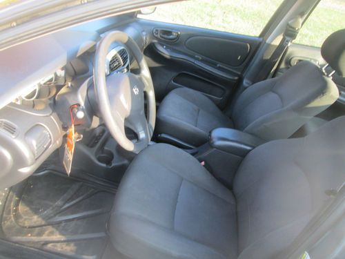 2005 Dodge Neon SXT Sedan 4-Door 2.0L, image 5