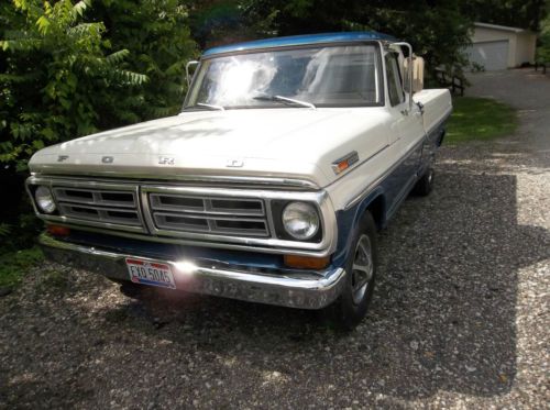 Ford f100 pickup