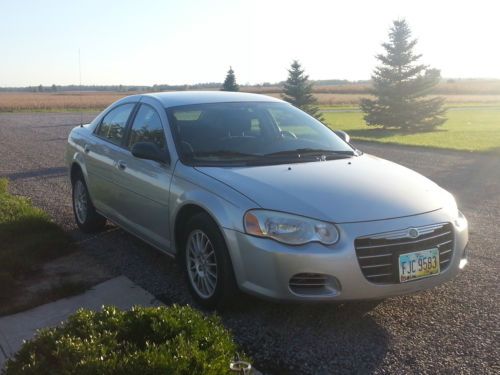 2006 chrysler sebring base sedan 4-door 2.4l