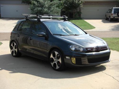 2010 volkswagen gti base hatchback 4-door 2.0l