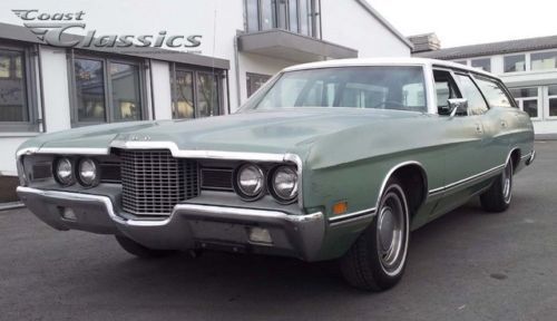 1971 ford galaxie country sedan