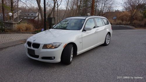 2011 bmw 328i xdrive base wagon 4-door 3.0l - awd - warranty - 20k miles