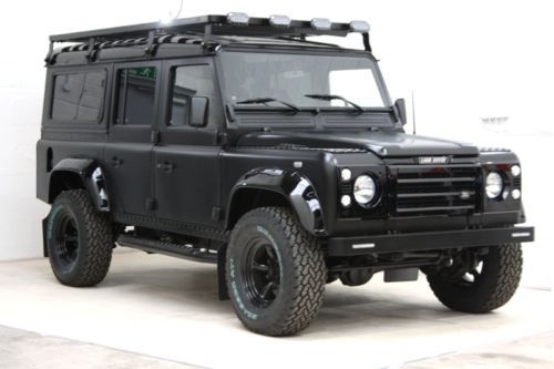 Land rover d-110 defender savage. left hand drive 3.5v8 gasoline.