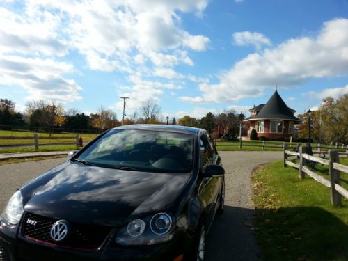 2008 volkswagen gti base hatchback 4-door 2.0l