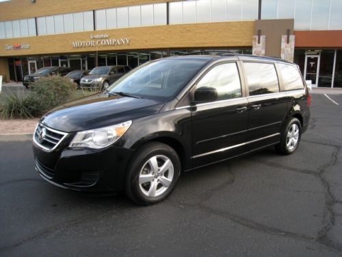 2009 volkswagen routan se dvd navigation moonroof bluetooth power doors