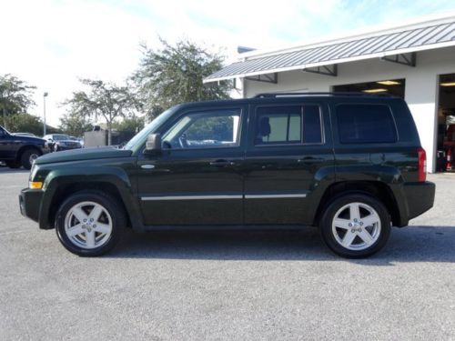 ONE OWNER LOCAL TRADE IN LOW MILES ALLOY WHEELS PWR WINDOWS LOCKS CD MP3 AUDIO, image 3