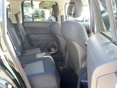 ONE OWNER LOCAL TRADE IN LOW MILES ALLOY WHEELS PWR WINDOWS LOCKS CD MP3 AUDIO, image 10