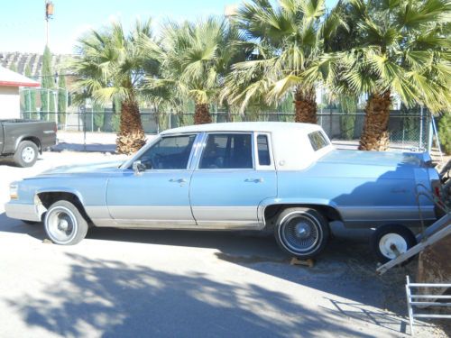 1991 Cadillac Fleetwood Brougham Sedan 4-Door 5.0L V8, US $1,500.00, image 2