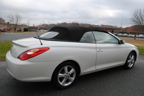 Toyota 2005 Solara Pearl White SE Convertible, 2-door, Black Interior, V6, US $10,000.00, image 2