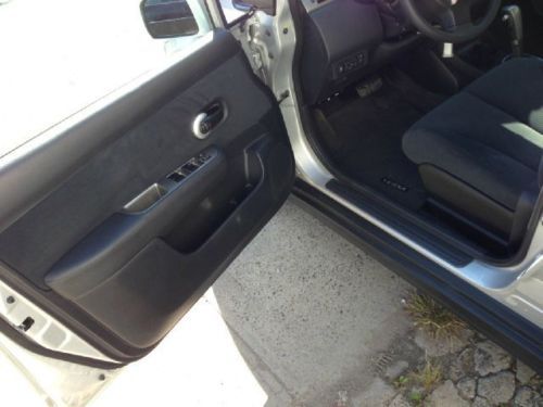 1.8 S Hatchb Hatchback, US $8,990.00, image 24