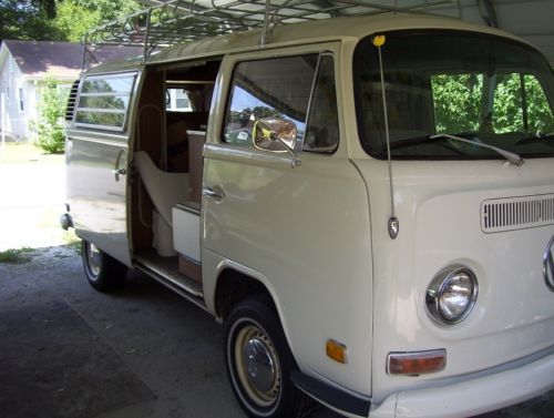 Volkswagen Campmobile 1972, image 2