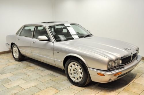 2001 jaguar xj xj8 u door sedan automatic 90k clean carfax!