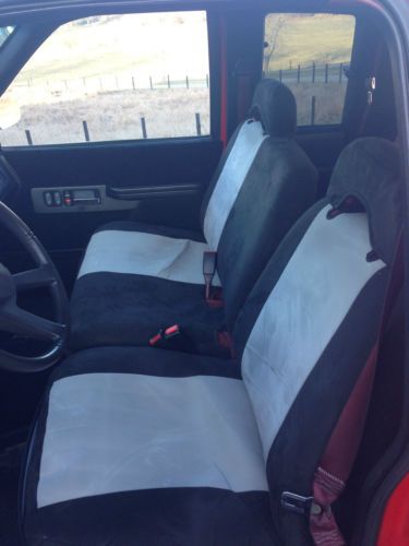 1992 Chevrolet extended cab 1500 Silverado V8 pickup fully restored, image 3