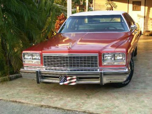 1976 buick lesabre custom sedan-similar to riviera, electra 225-classic car !