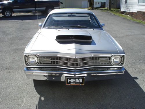 1973 dodge dart sport hemi