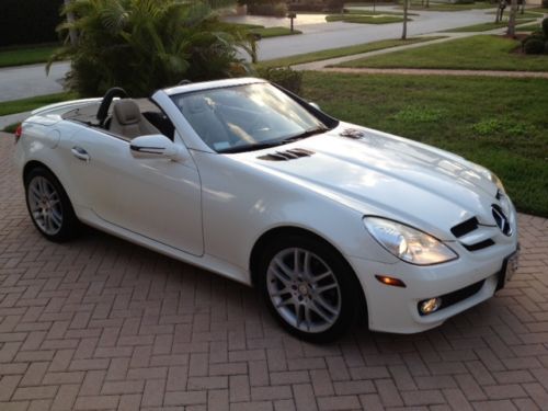 2009 slk 300 w/amg chrome package.