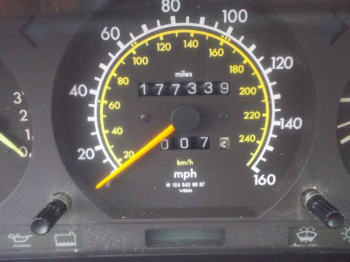 1986 Mercedes 300E, NO RESERVE, image 5