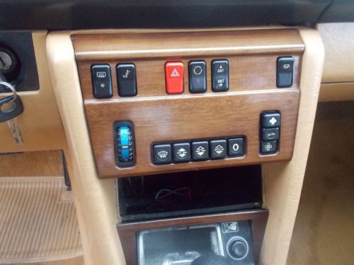 1986 Mercedes 300E, NO RESERVE, image 6