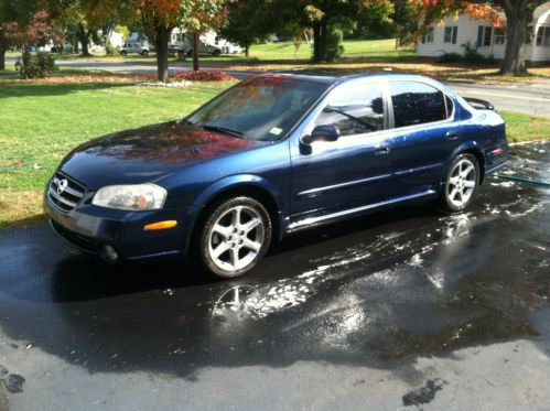 2003 nissan maxima se sedan 4-door 3.5l