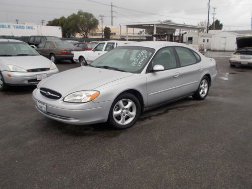 2001 ford taurus, no reserve