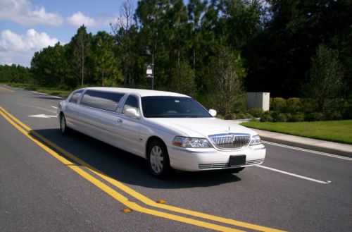 White stretch limousine florida vehicle low low miles 51000