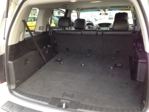 Carfax One-Owner Stability Control Mp3 Decoder Satellite Radio Climate Control, image 19