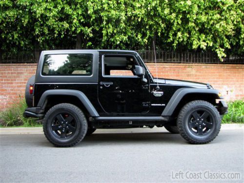 2012 jeep wrangler call of duty mw3 - nav 1-owner, 21k - automatic -- fact warr