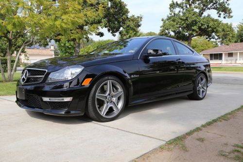 2013 mercedes c63 amg very low mileage like new black on black