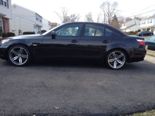 Beautiful black/black bmw 550i w/m6 wheels, loaded, low miles, 2007 v8 smg