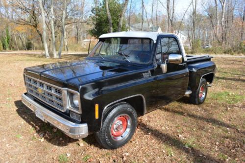 Nice classic 1977  chevy c10 short bed step side with 83,000  original miles!