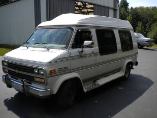 1993 chevy g20 handicap van