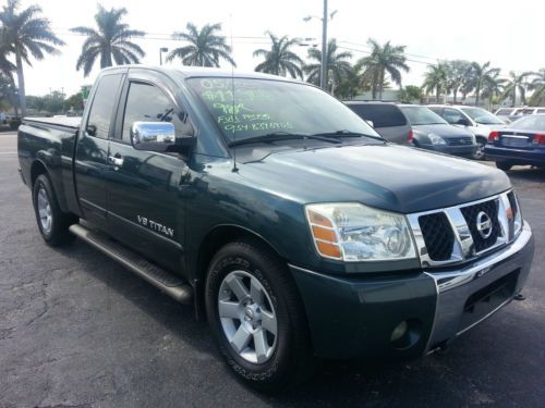 Nissan titan le 2005 4 doors