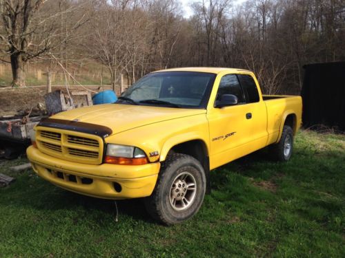 1999 dodge dakota sport extended cab pickup 2-door 3.9l