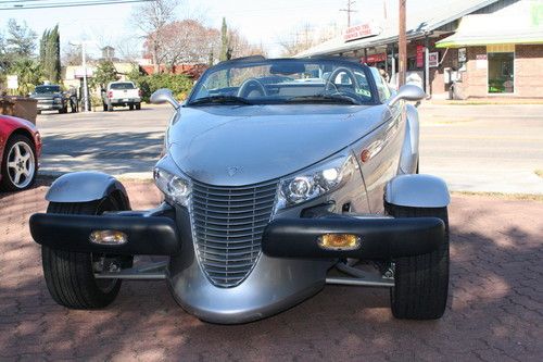 %%%%%^^^^ 2000 plymouth prowler ^^^^%%%%% clean car