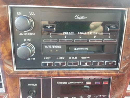 1991 Cadillac Fleetwood Brougham, this car is super clean, image 6