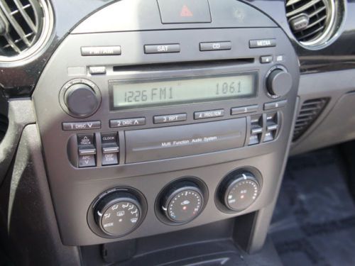 Manual Convertible 2.0L Power Steering Power Door Locks Power Windows Clock, image 14