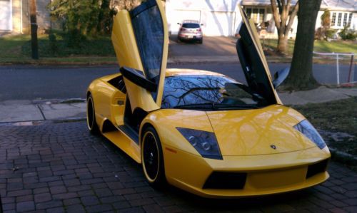 2005 lamborghini murcielago base coupe 2-door 6.2l